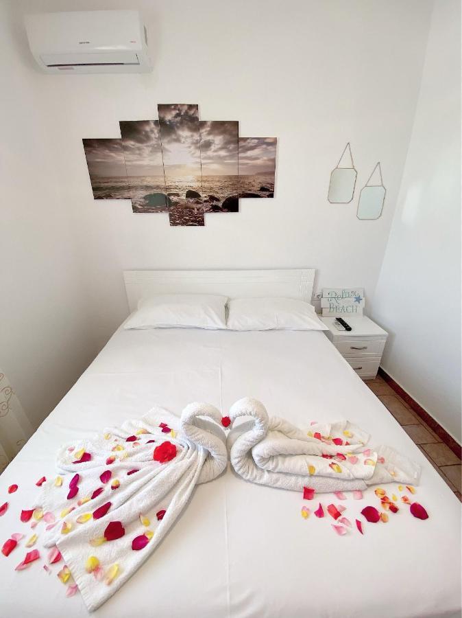 Vila Arlind Hotel Vlorë Екстериор снимка